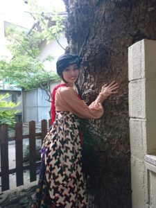 櫛田神社にて木ととぼすけ